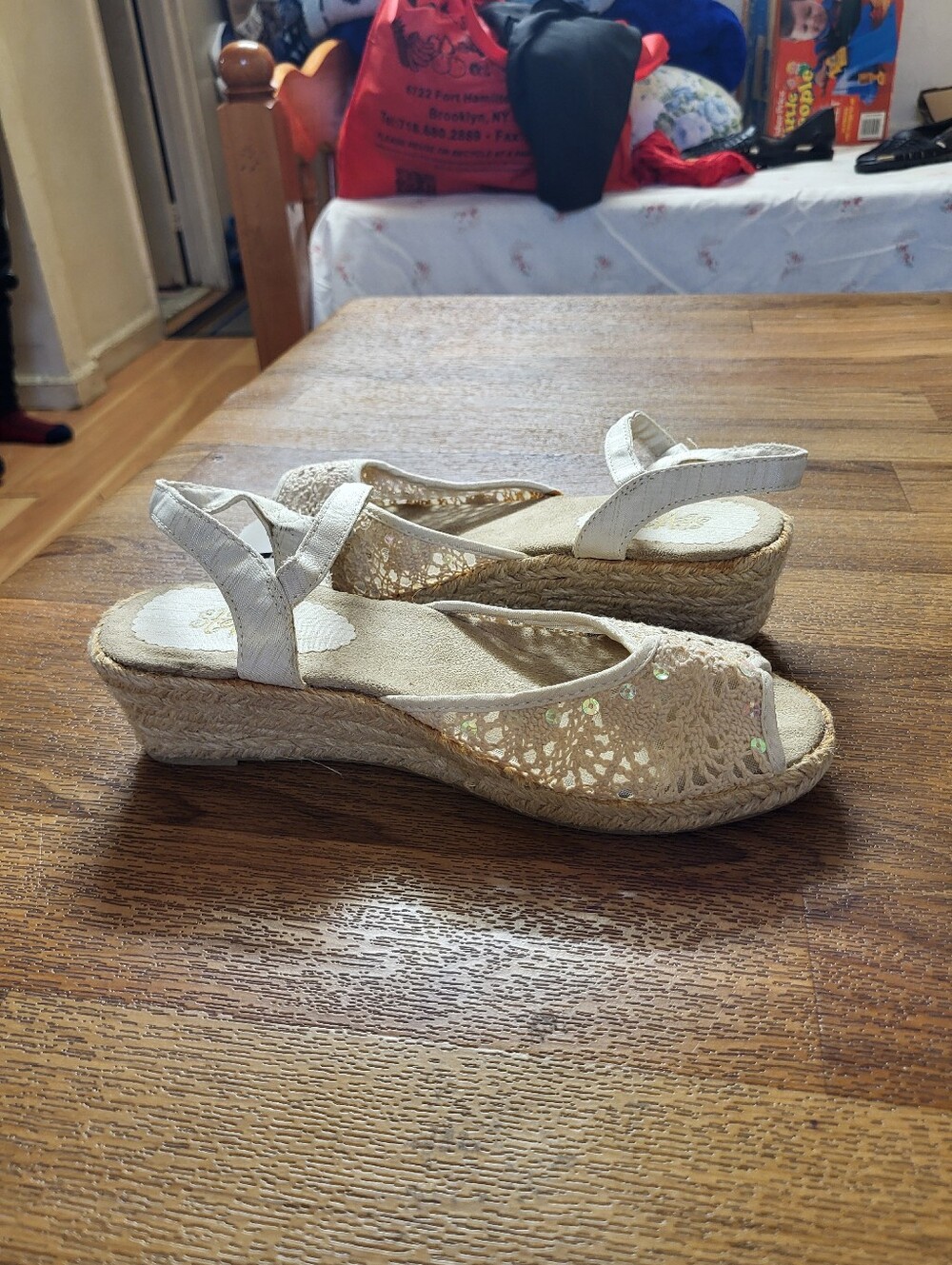 Stevies cream crochet espadrille wedge sandal Size 5